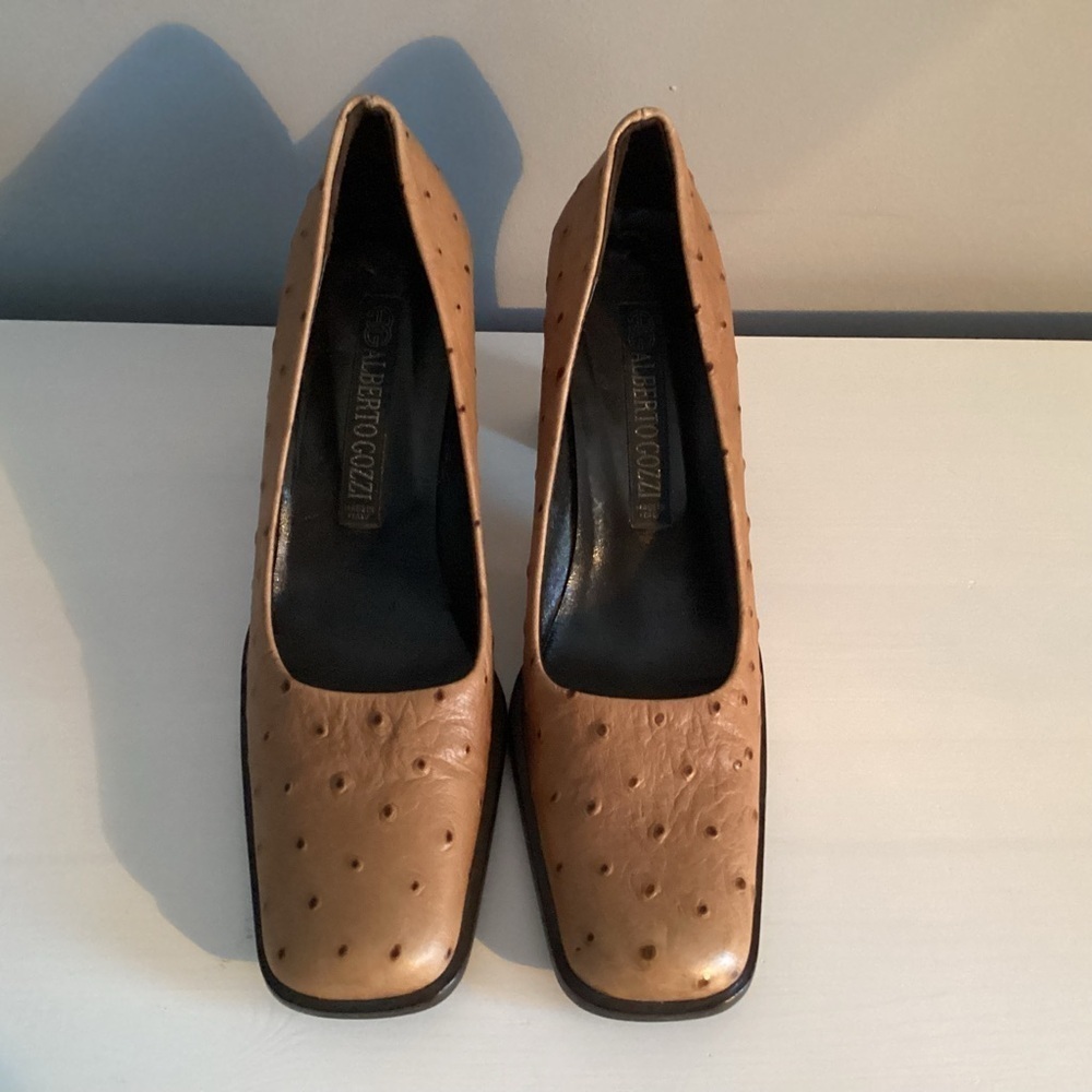 Alberto Gozzi Vintage Tan Square Toe Leather Heels 7.5